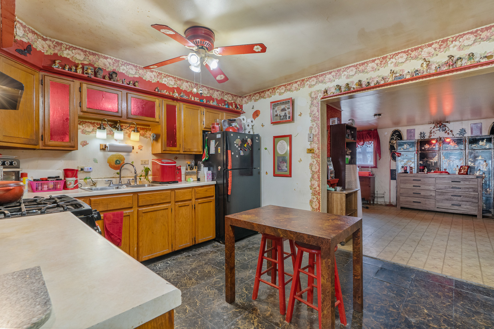 15319 Cherry Lane, Markham, IL 60428