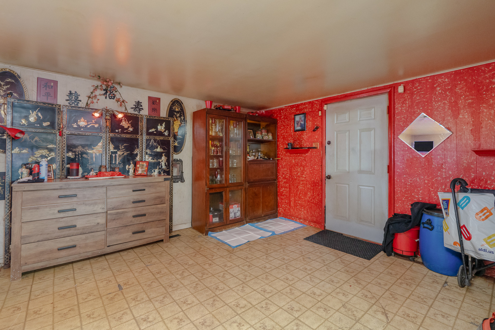 15319 Cherry Lane, Markham, IL 60428