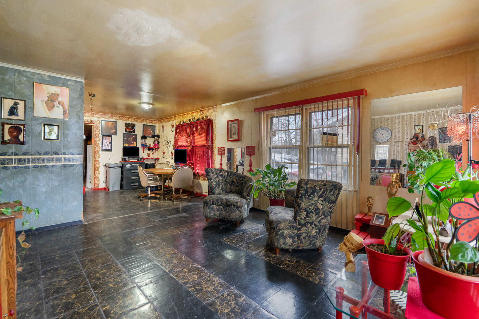 15319 Cherry Lane, Markham, IL 60428