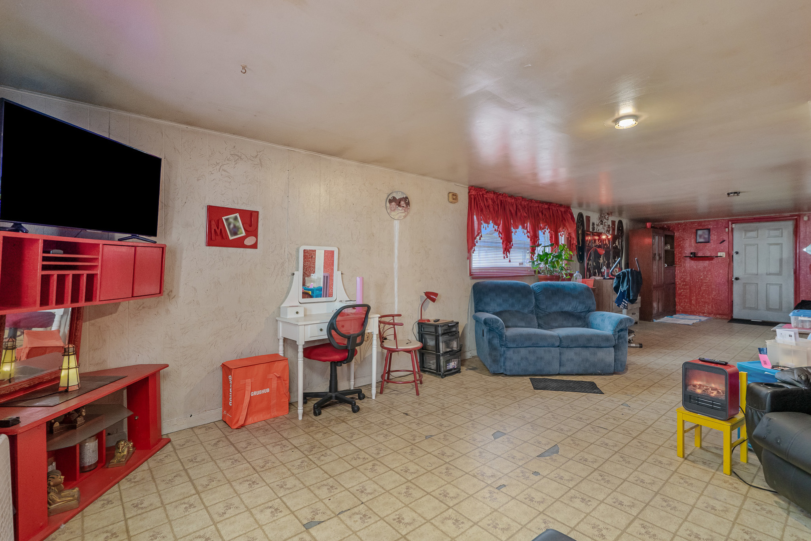 15319 Cherry Lane, Markham, IL 60428