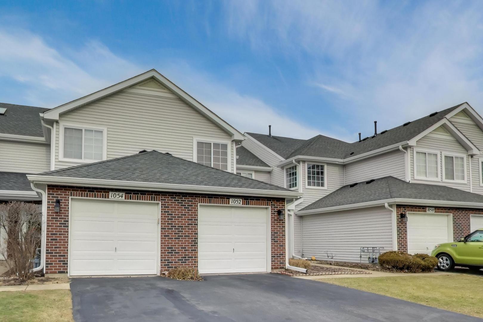1052 Ripple Drive, Darien, IL 60561