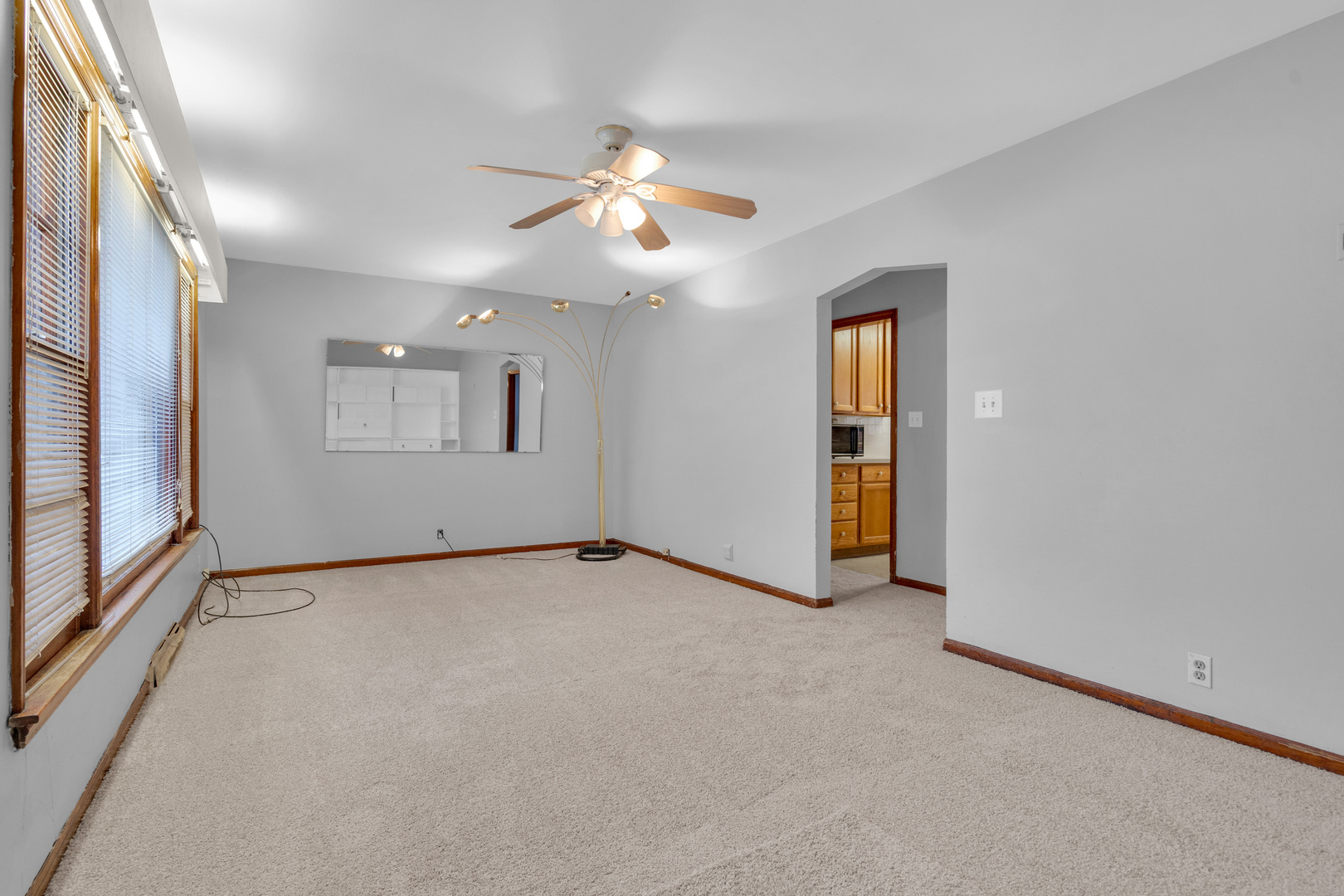 1760 E 158th Street, South Holland, IL 60473