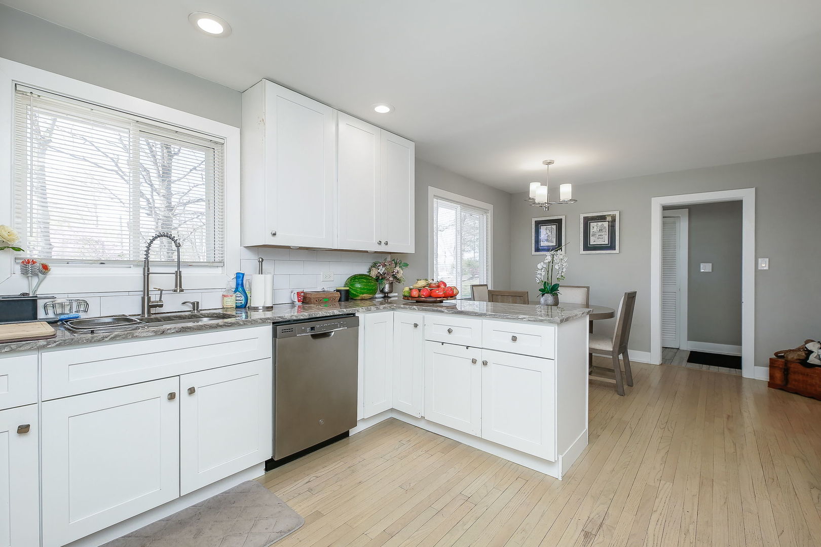 3309 York Road, Oak Brook, IL 60523