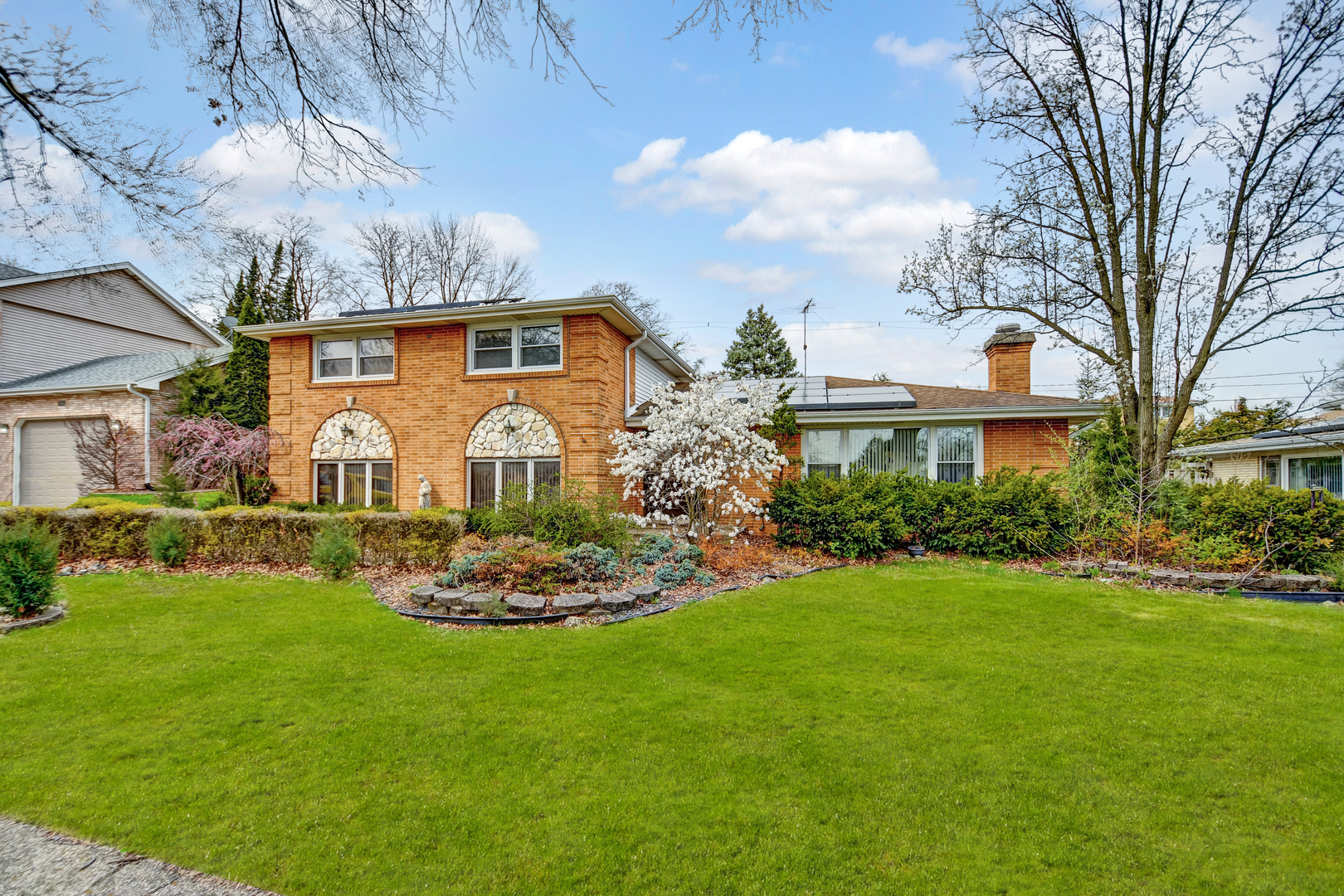 Hickory Hills, IL 60457