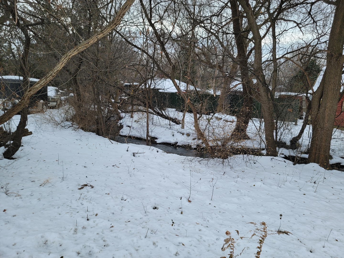 24W330 Central Avenue, Roselle, IL 60172