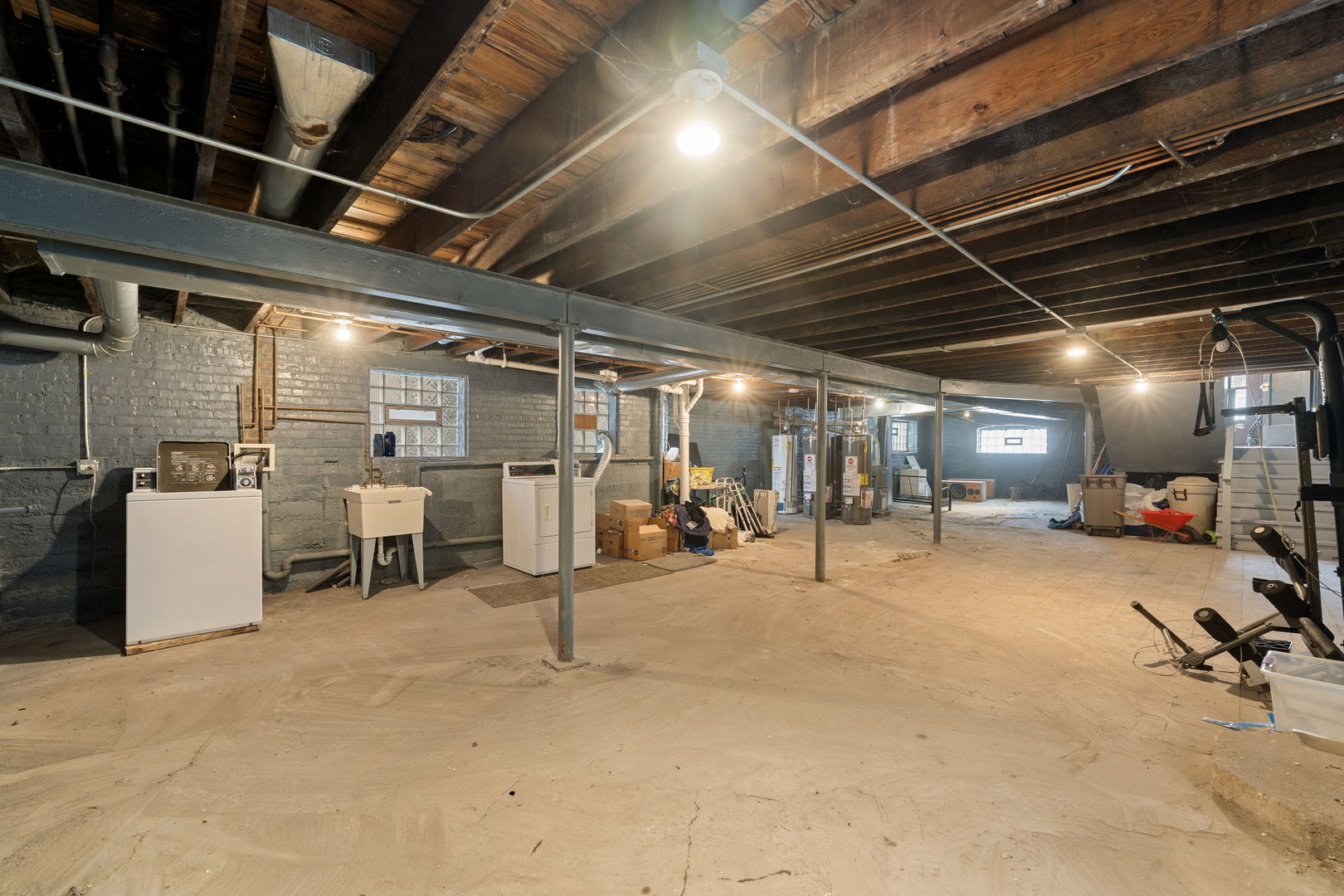 8122 S Evans Avenue, Chicago, IL 60619