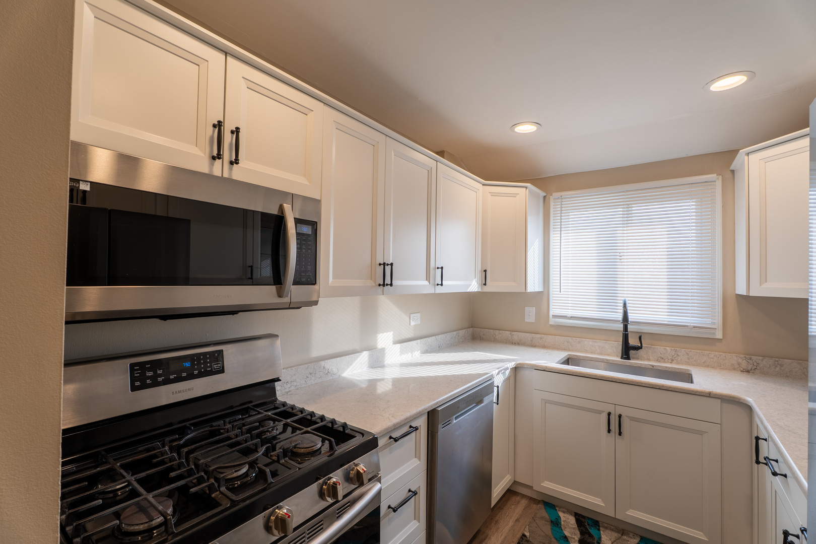 774 Terrace Court #T, Elgin, IL 60120