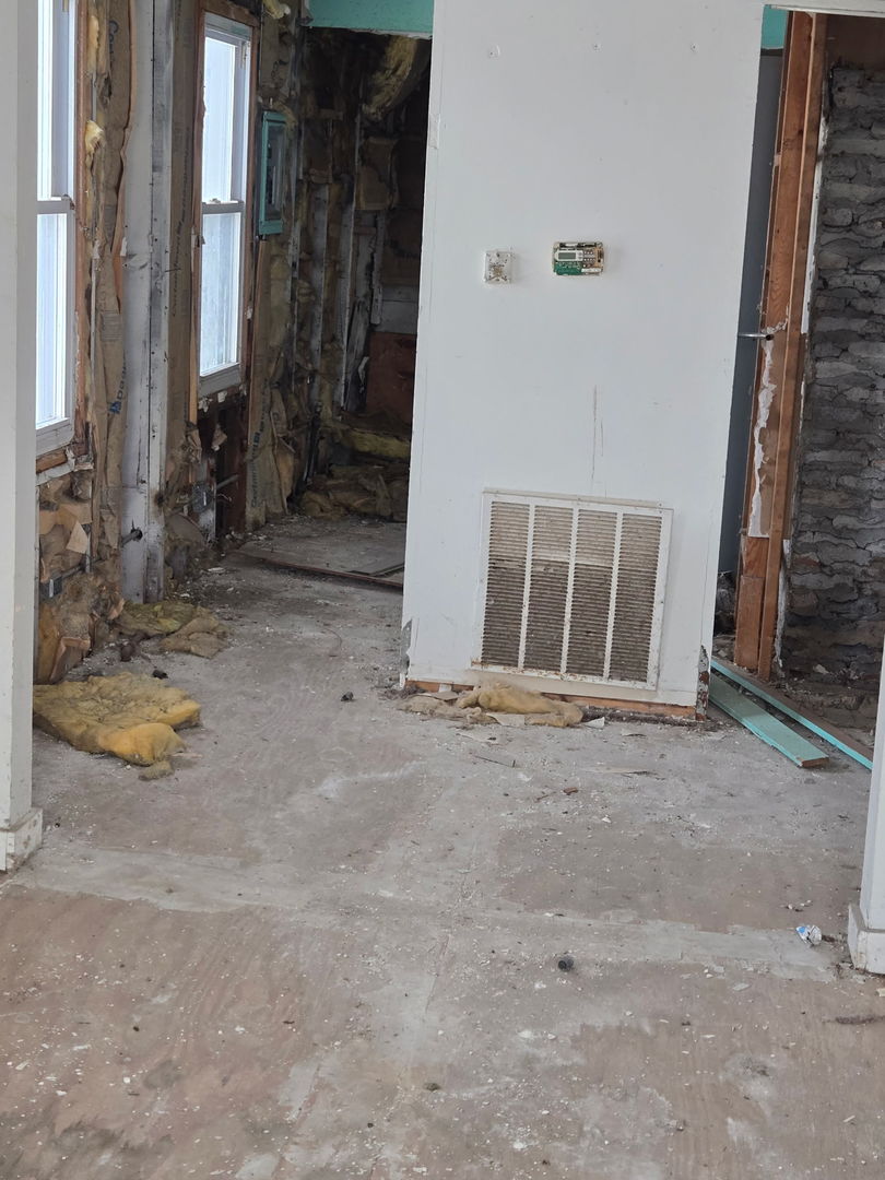 13719 S Spaulding Avenue, Robbins, IL 60472