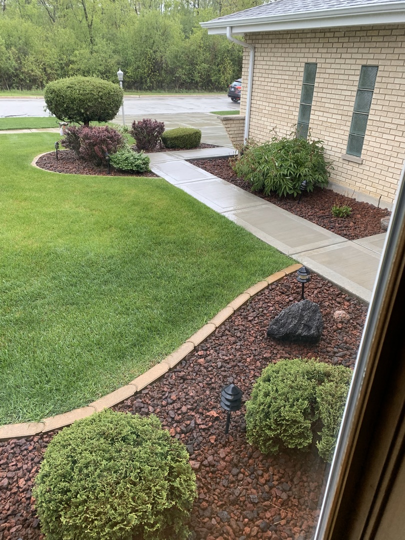 15755 Ridgeland Avenue, Oak Forest, IL 60452