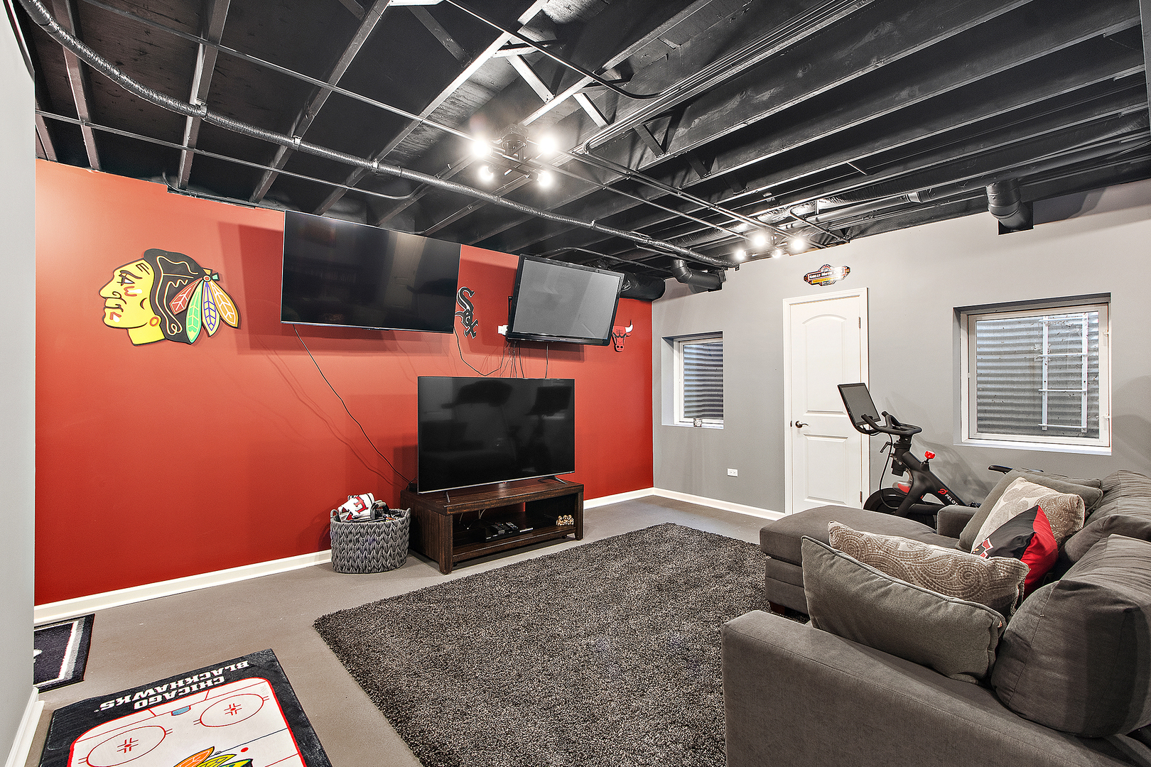 8839 Indiana Harbor Drive, Frankfort, IL 60423