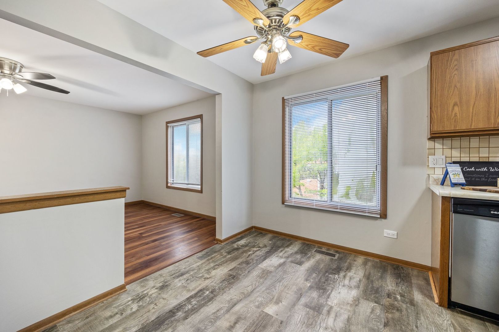 35 Terry Drive #D, Roselle, IL 60172