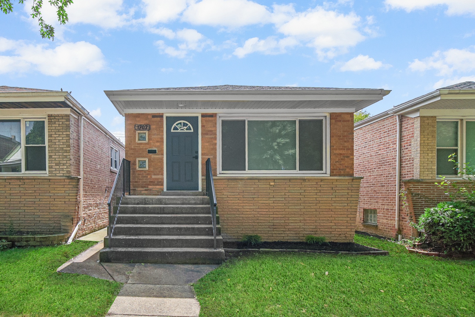 1707 E 93rd Street, Chicago, IL 60617