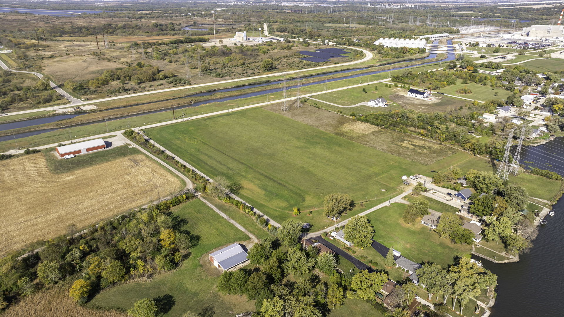 0001 N Dresden Road, Morris, IL 60450