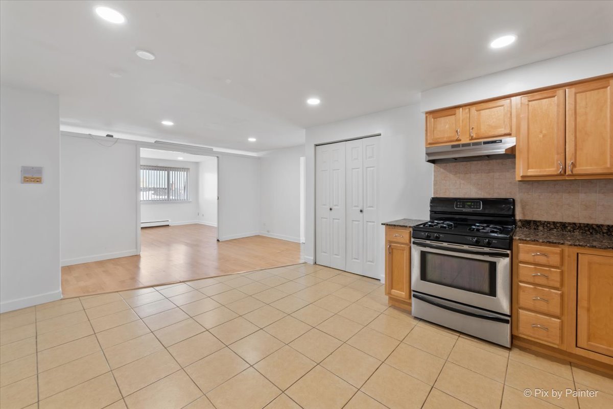 8802 Briar Court #3A, Des Plaines, IL 60016