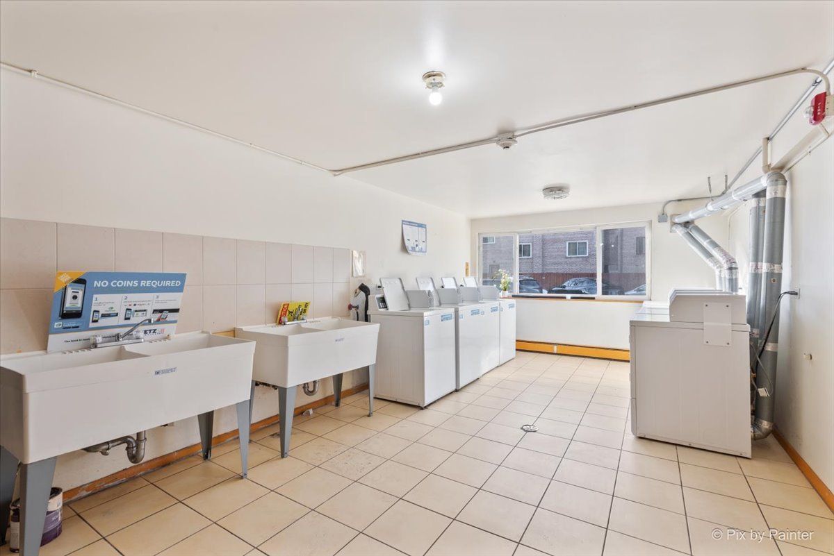 8802 Briar Court #3A, Des Plaines, IL 60016