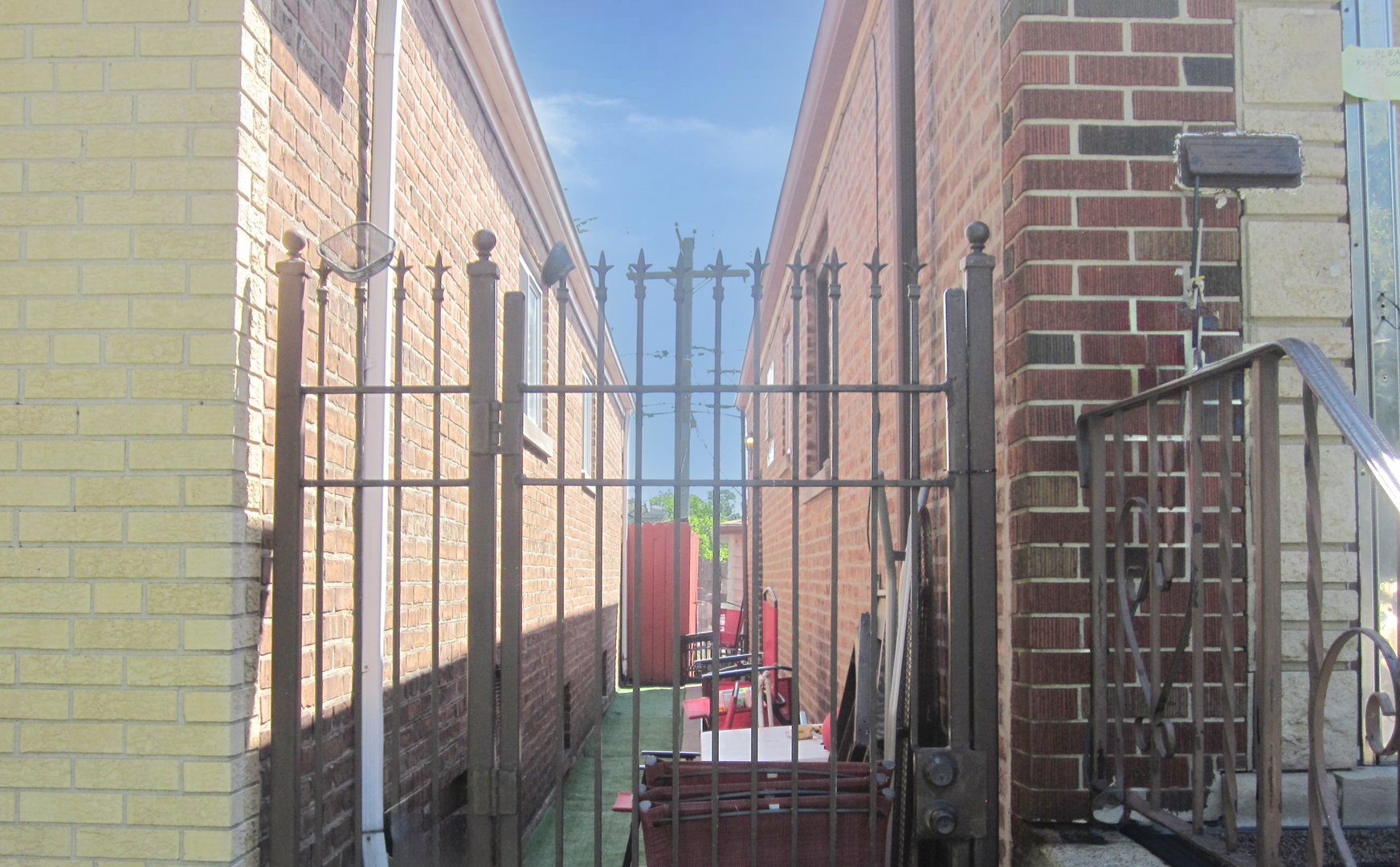 11149 S Green Bay Avenue, Chicago, IL 60617