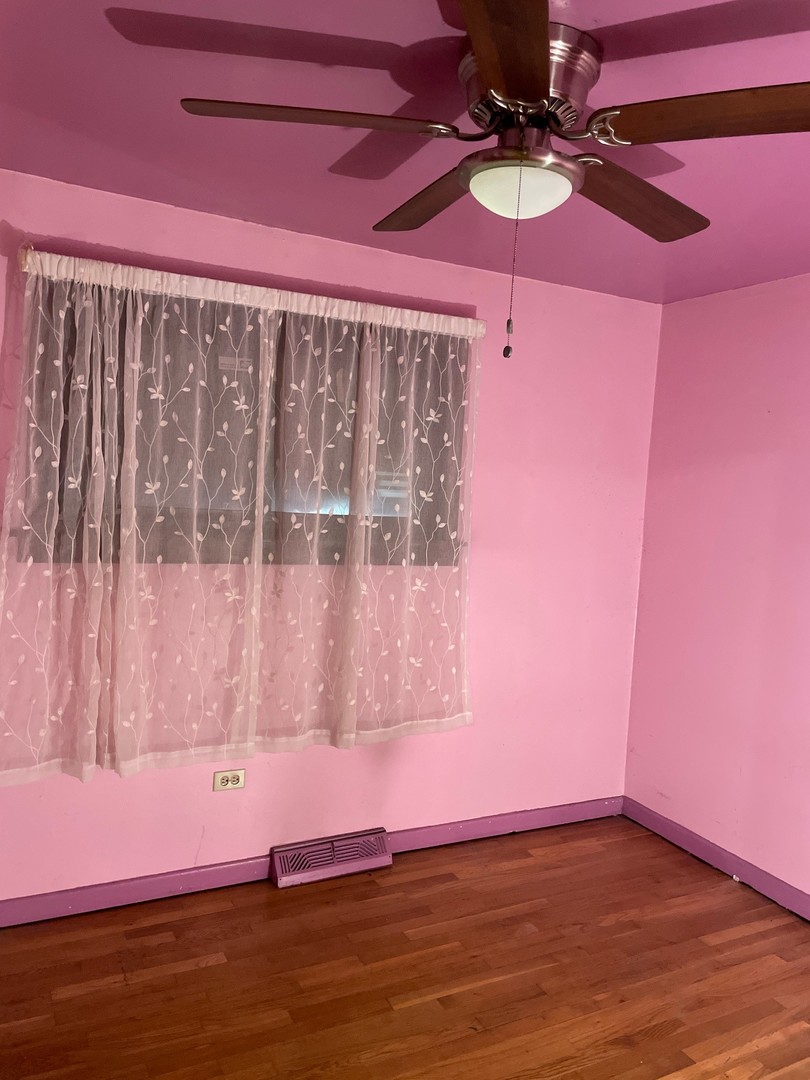 11149 S Green Bay Avenue, Chicago, IL 60617