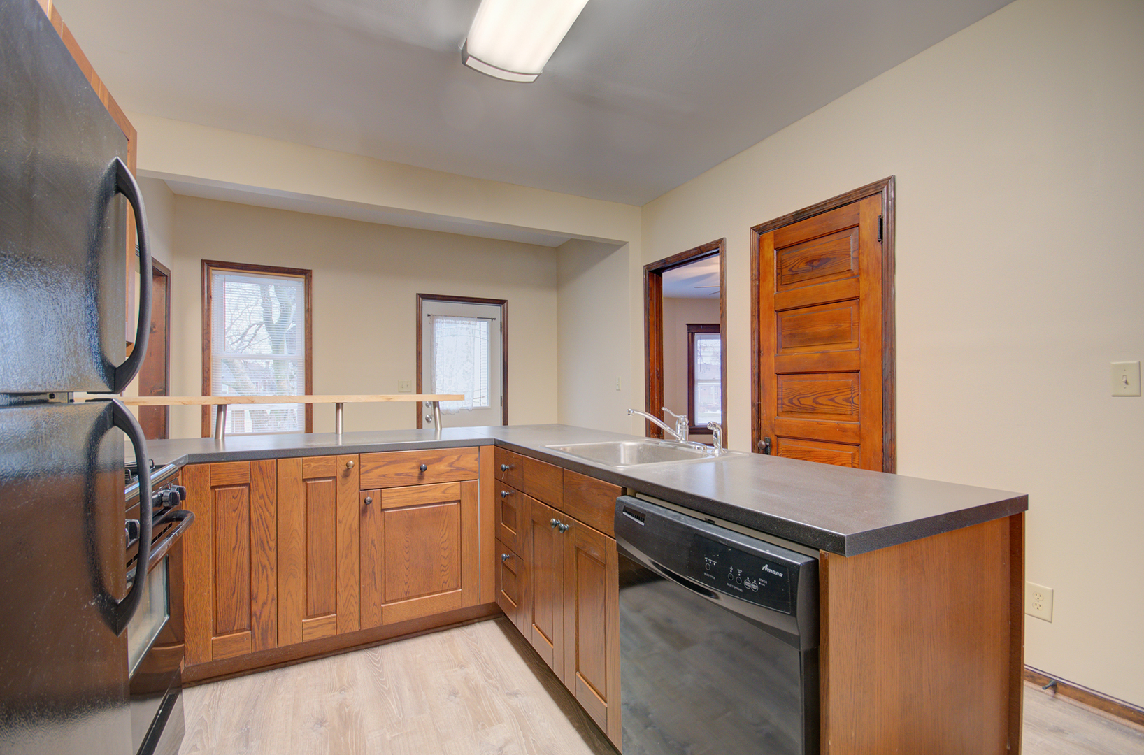 811 John Street, Joliet, IL 60435