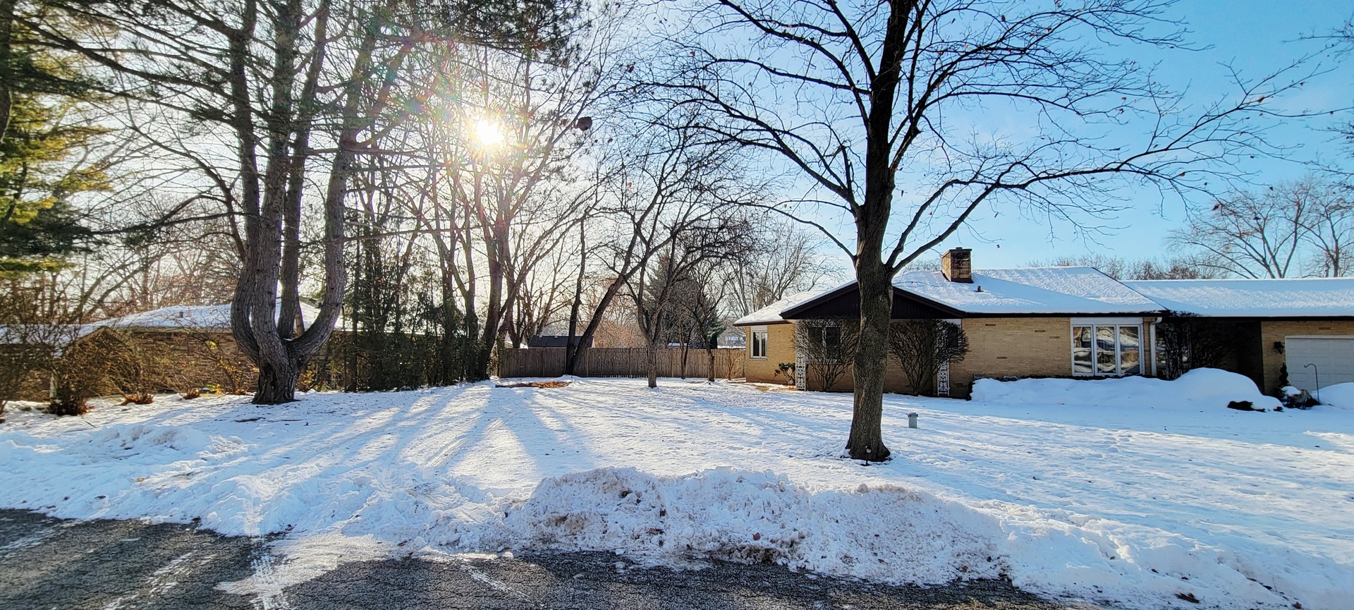 34945 N Leonard Avenue, Ingleside, IL 60041