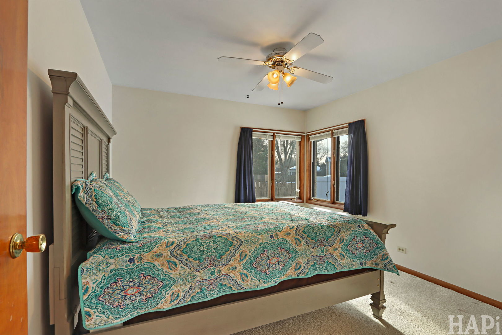 34945 N Leonard Avenue, Ingleside, IL 60041