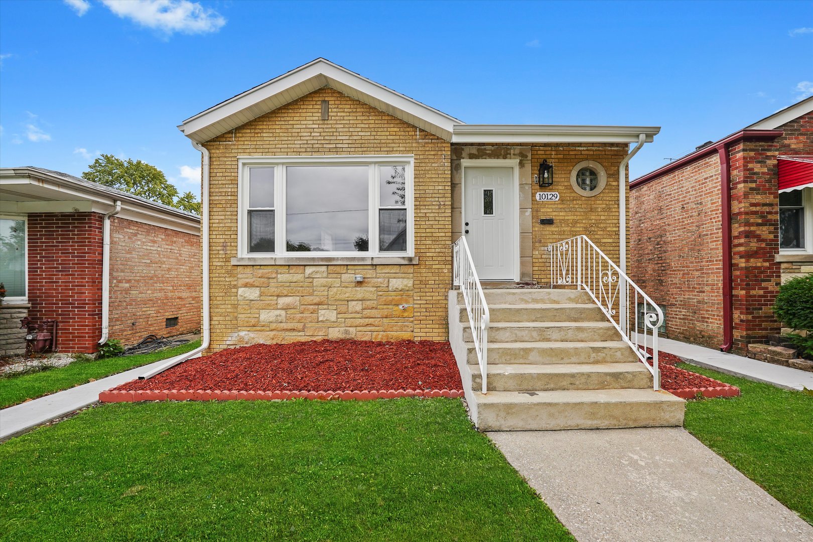 10129 S Indiana Avenue, Chicago, IL 60628