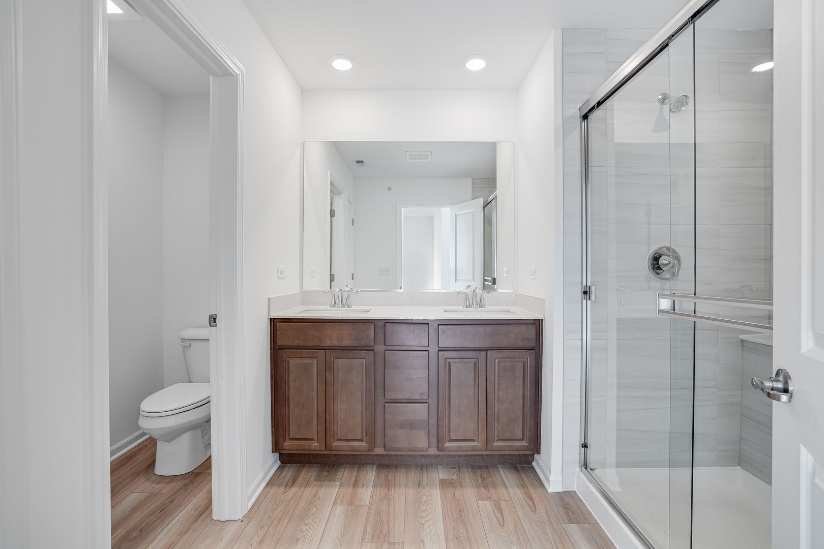 209 Settlers Place, West Dundee, IL 60118