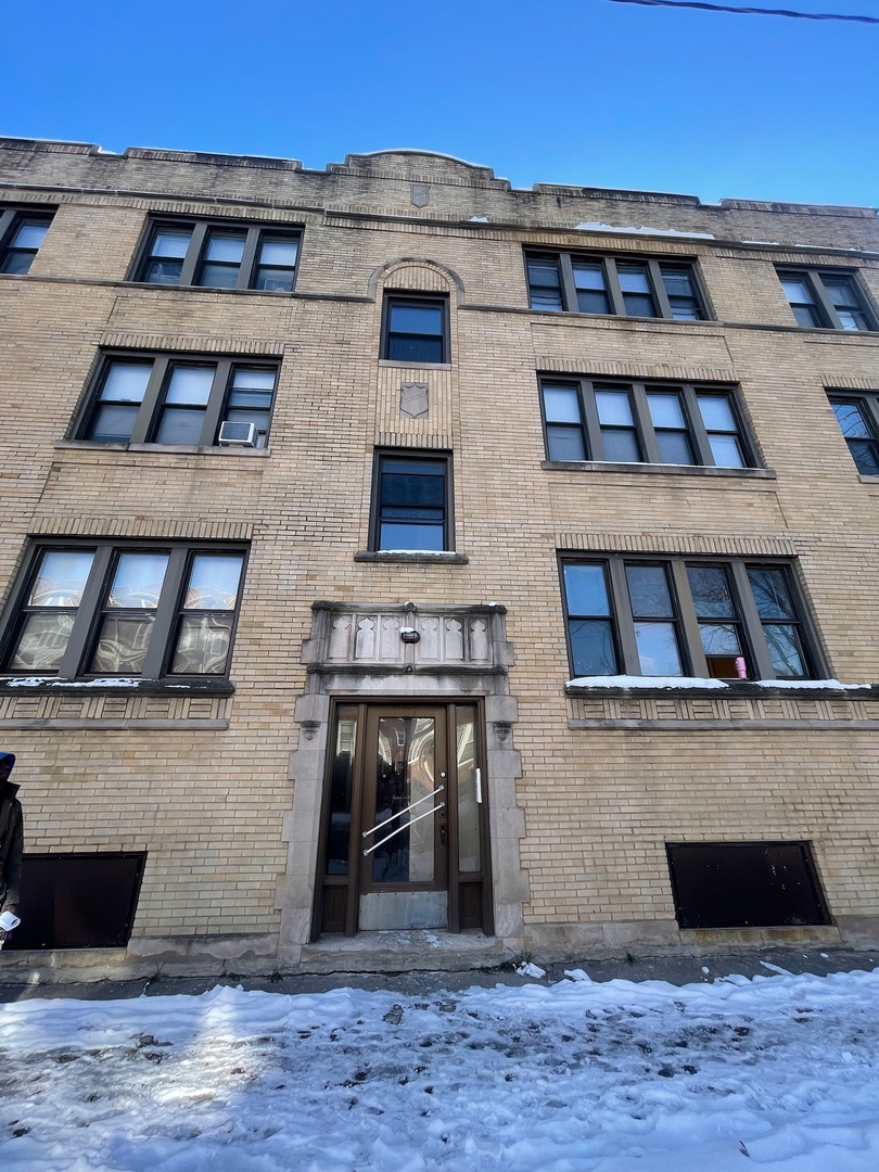 115 E 68th Street #2A, Chicago, IL 60637