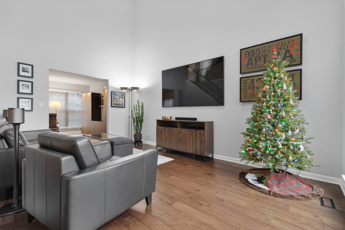 Elk Grove Village, IL 60007