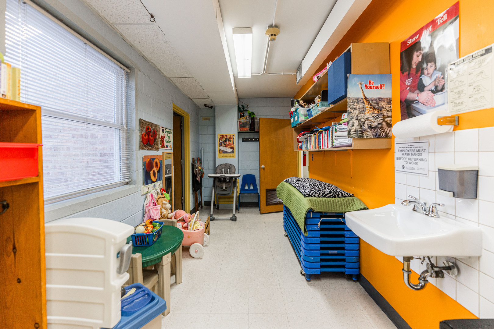 6116 W Irving Park Road, Chicago, IL 60634