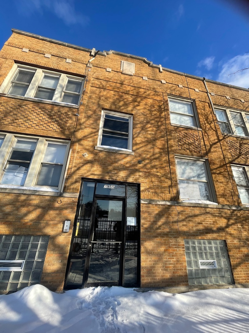 7955 S EMERALD Avenue #2, Chicago, IL 60620