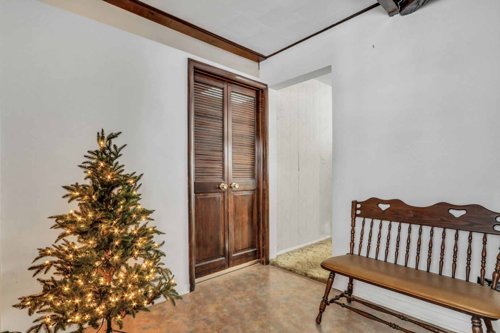 518 Elder Lane, Glenview, IL 60025