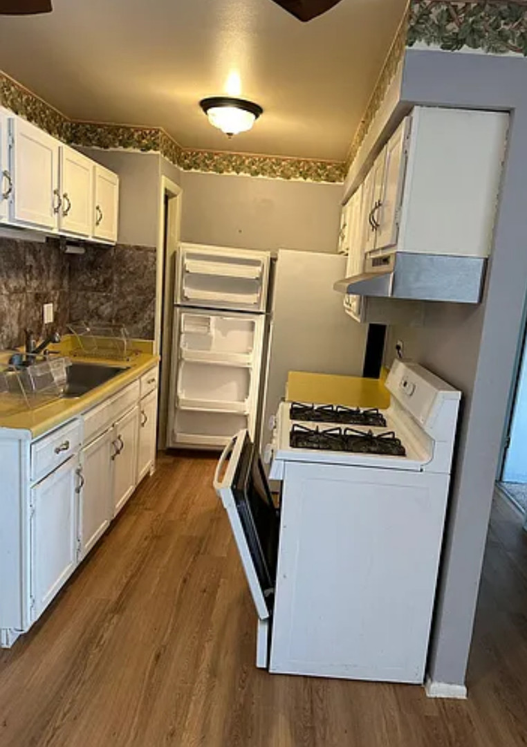 745 Hill Drive #314, Hoffman Estates, IL 60194