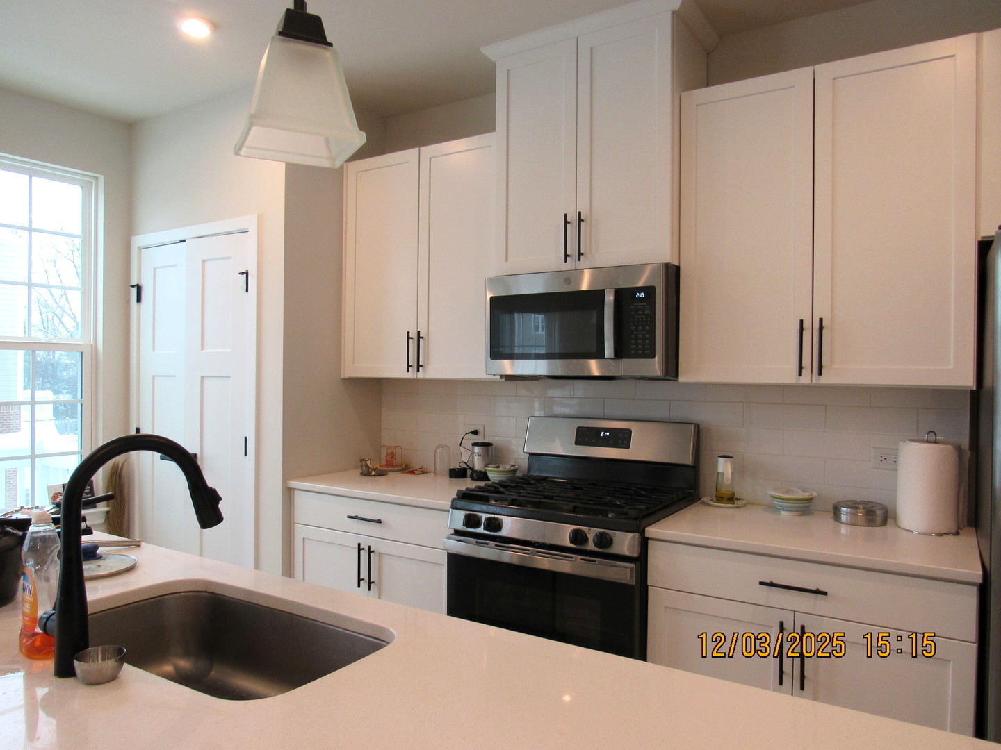 155 Canterbury Way, Lake Zurich, IL 60047