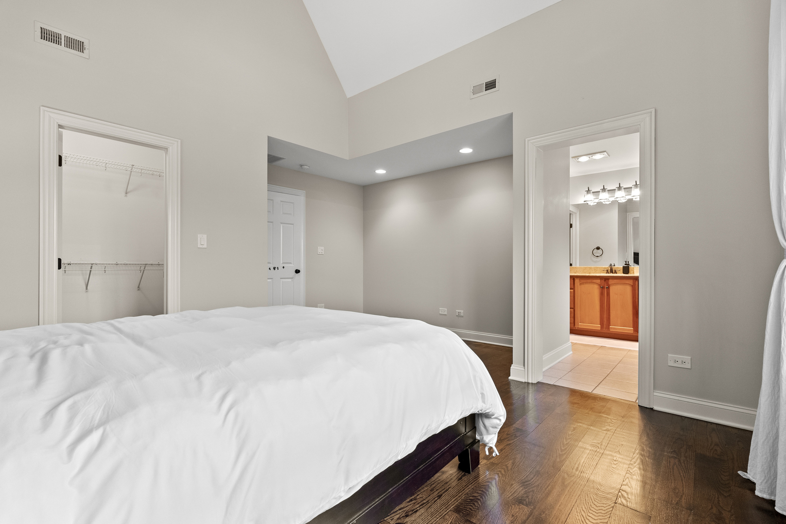 13929 Fermoy Avenue, Orland Park, IL 60467