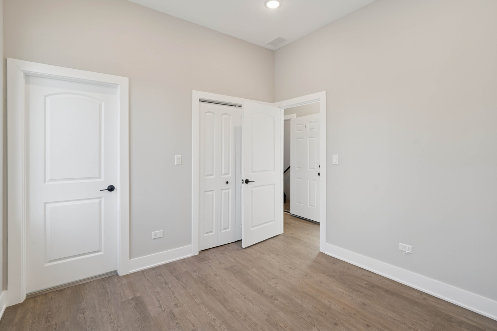 4839 W Huron Street #1, Chicago, IL 60644