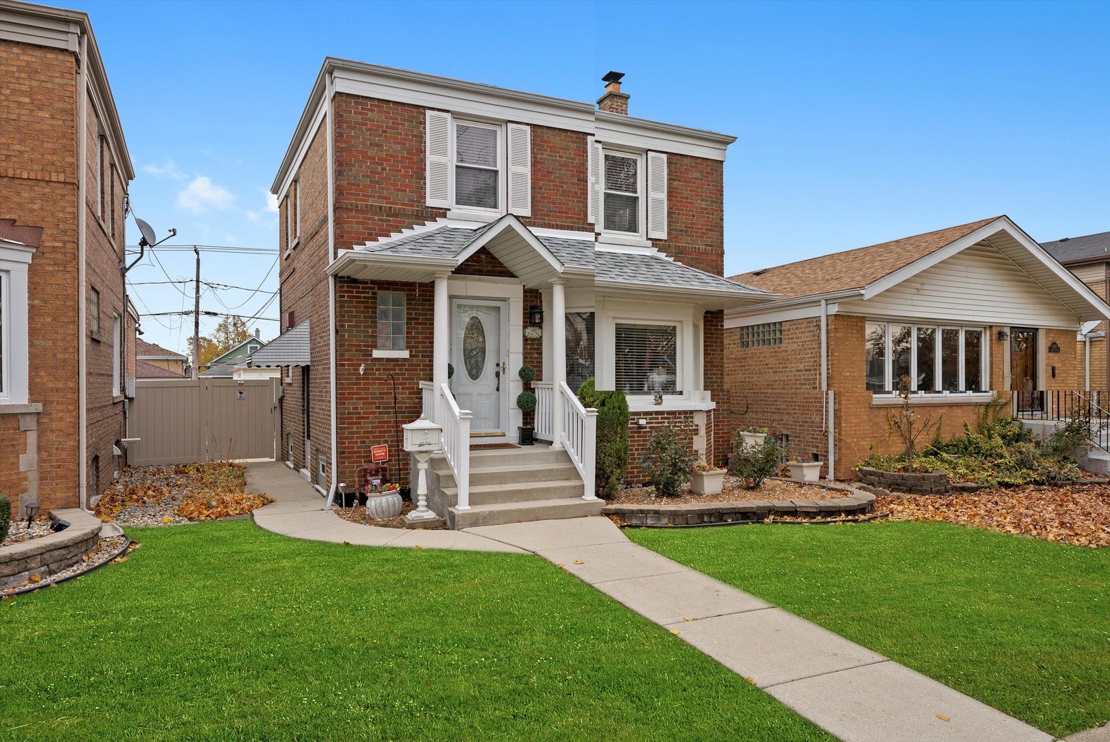 6123 S Meade Avenue, Chicago, IL 60638