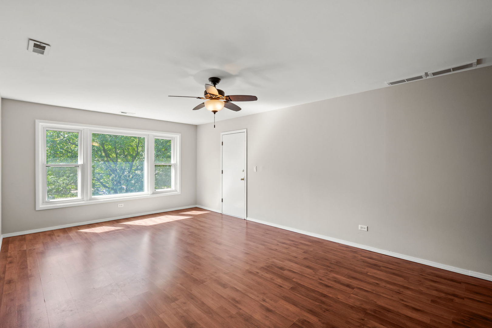 519 W Hillside Drive #3, Bensenville, IL 60106