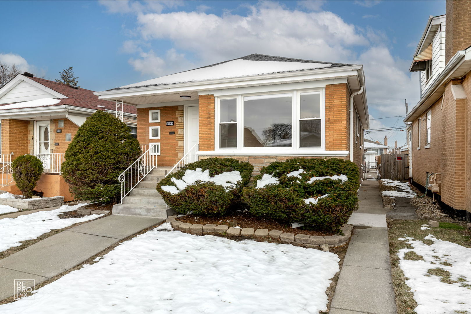 5413 S Springfield Avenue, Chicago, IL 60632