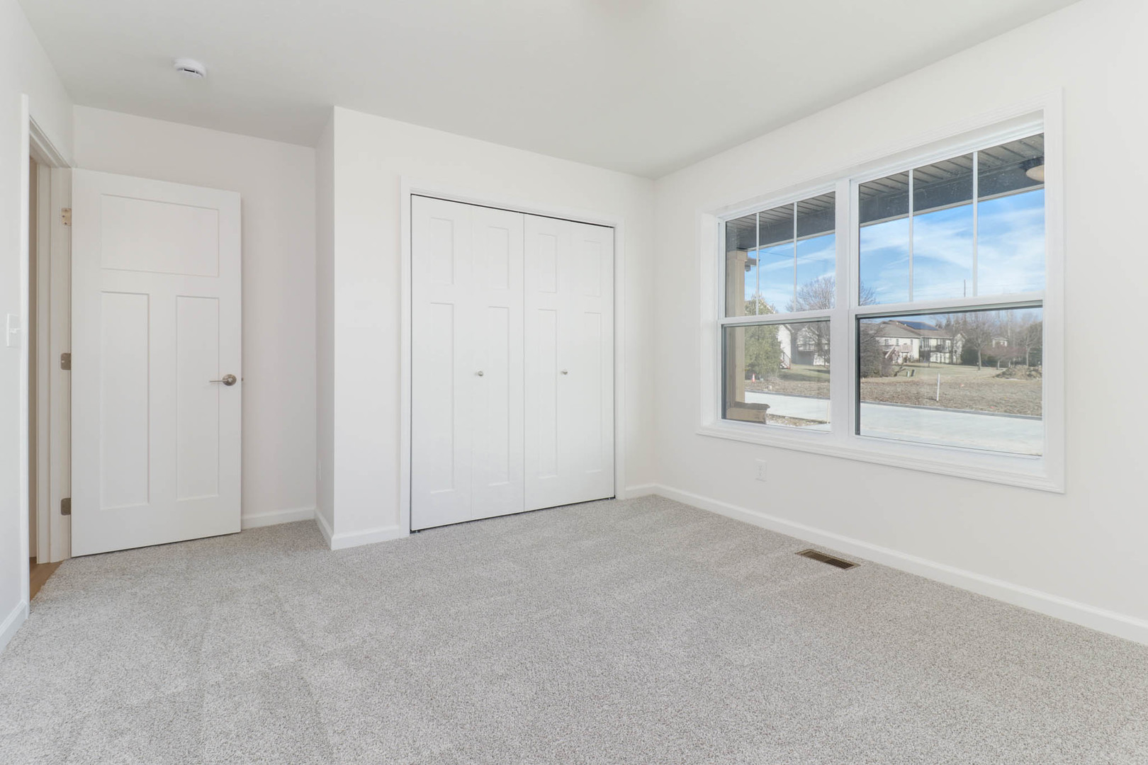 2503 Treeline Drive, Bloomington, IL 61704