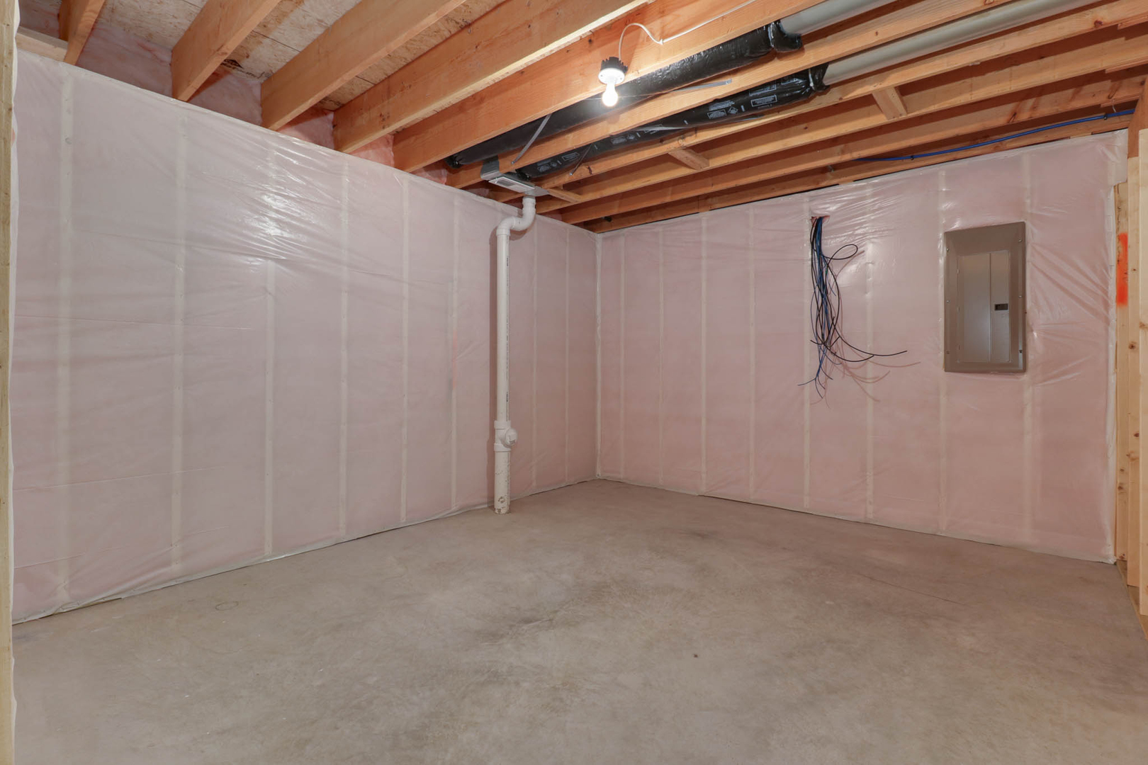 2503 Treeline Drive, Bloomington, IL 61704