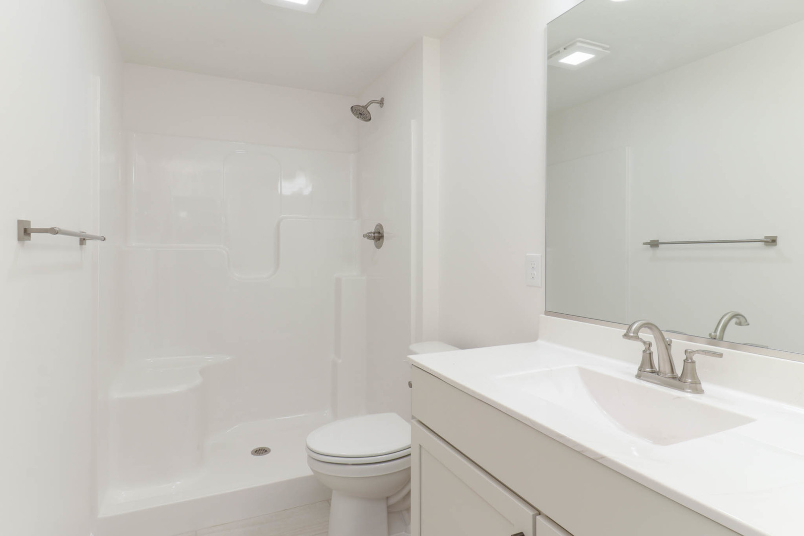 2503 Treeline Drive, Bloomington, IL 61704