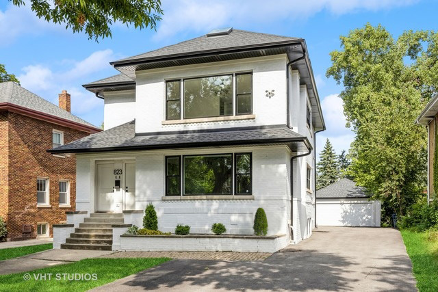 823 N La Grange Road #1, La Grange Park, IL 60526