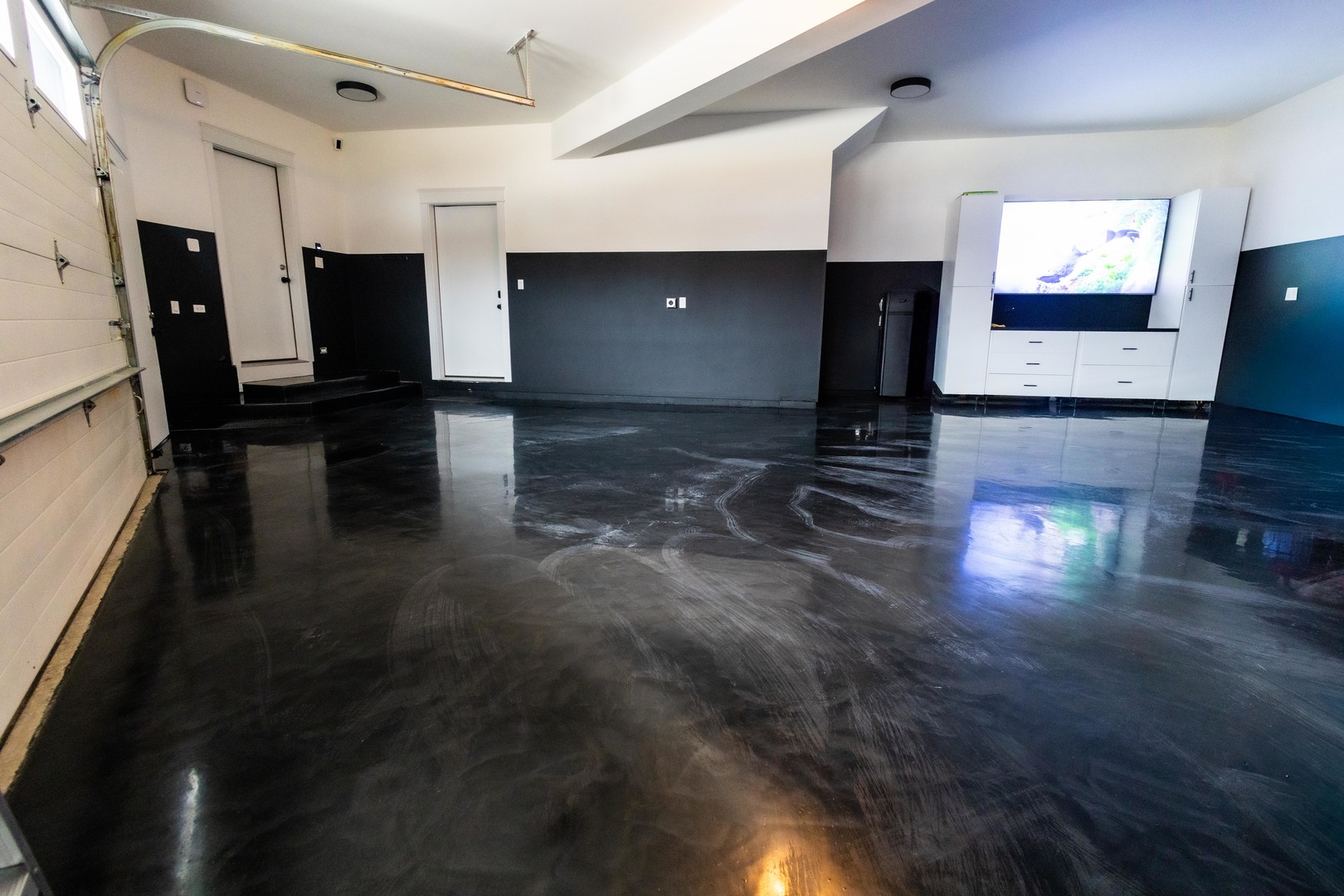 740 67th Place, Willowbrook, IL 60527