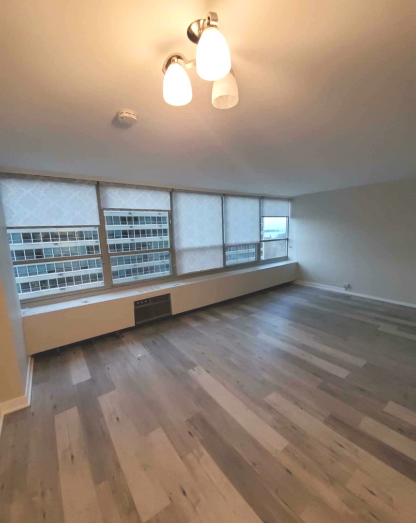 3550 N Lake Shore Drive #1011, Chicago, IL 60657