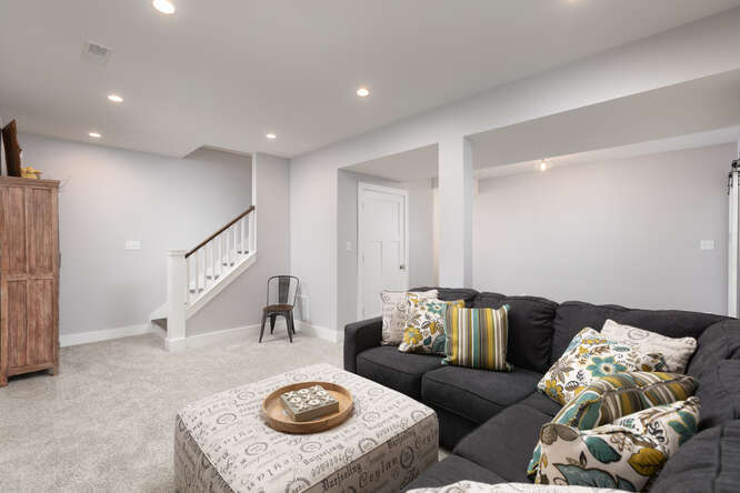 12 Great Loop West, Ottawa, IL 61350