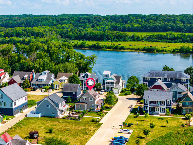 12 Great Loop West, Ottawa, IL 61350