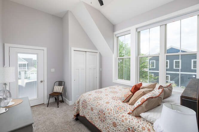 12 Great Loop West, Ottawa, IL 61350