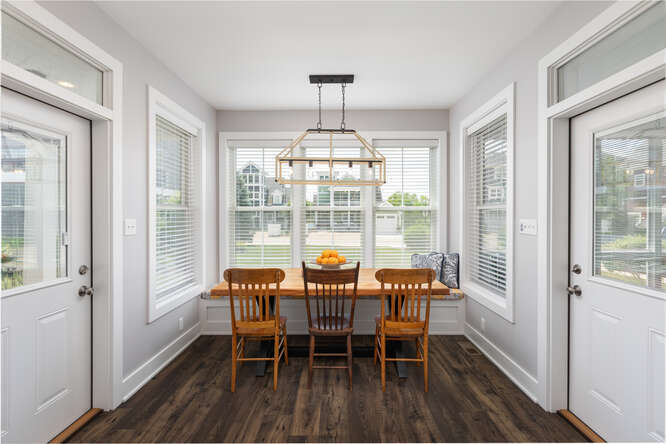 12 Great Loop West, Ottawa, IL 61350