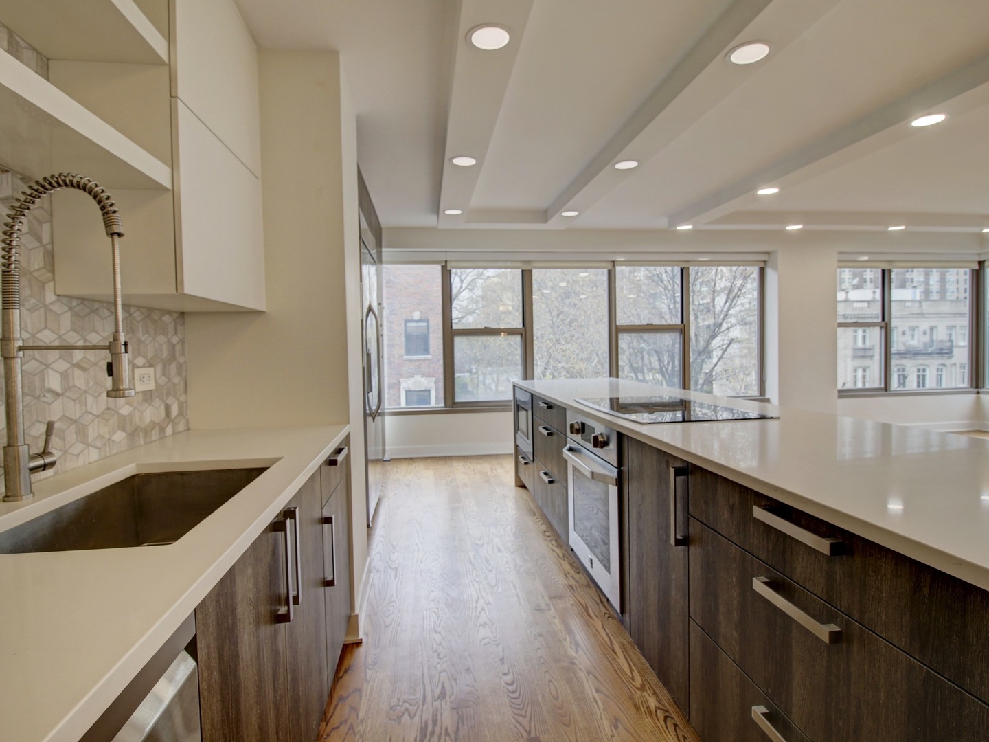 2970 N Lake Shore Drive #4D-4E, Chicago, IL 60657