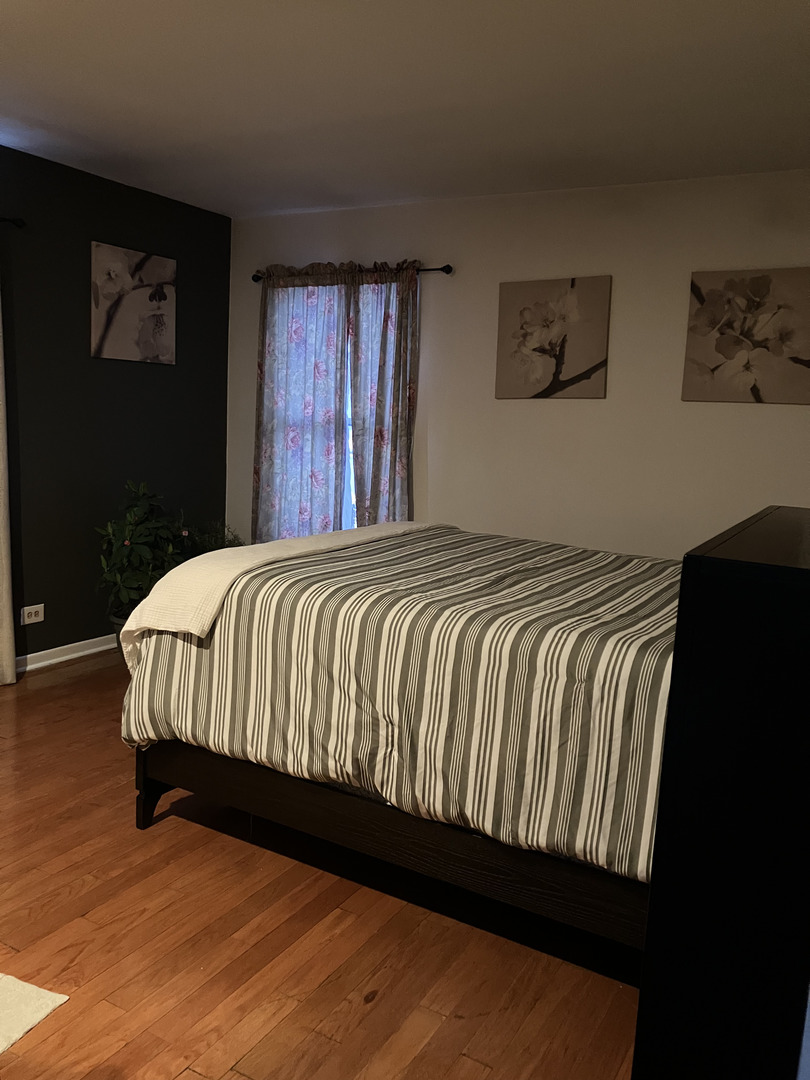 27W300 Melrose Lane, Winfield, IL 60190